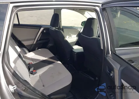 2017 Toyota Rav4 Xle z USA, uszkodzony, nr VIN JTMRFREV2HD205726